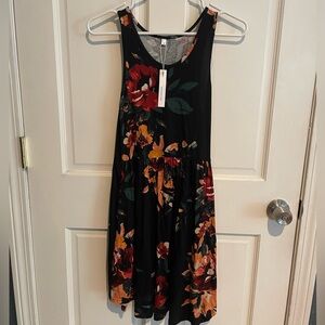 Chic Black Floral Midi Dress